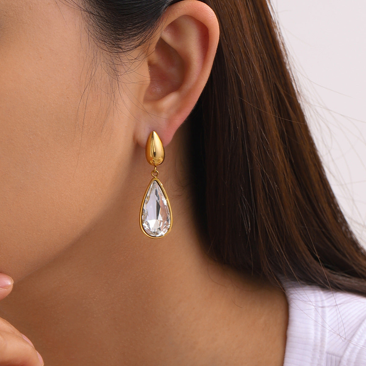 Water droplet shaped white diamond+2 smooth water droplet shaped accessories/pendant earrings