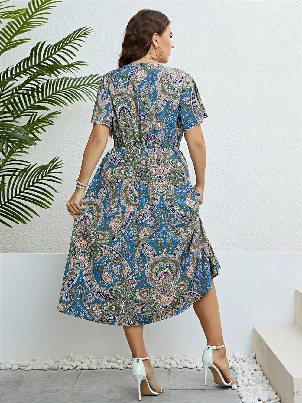 Summer Summer V-neck Waist-Controlled Slimming Dress