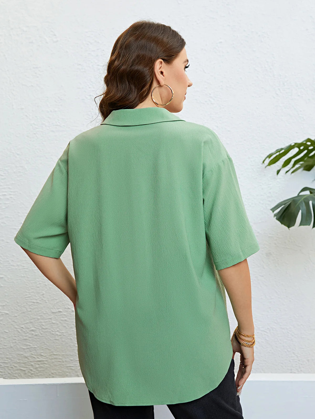 Plus Size Women's Short Sleeve Green Shirt Solid V Neck Office Lady Loose Shirt Oversized Clothing Summer